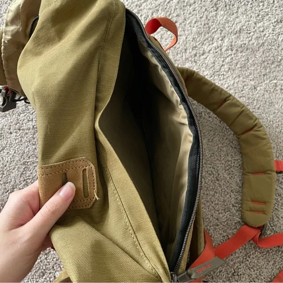 Burton tinder backpack - Picture 8 of 9